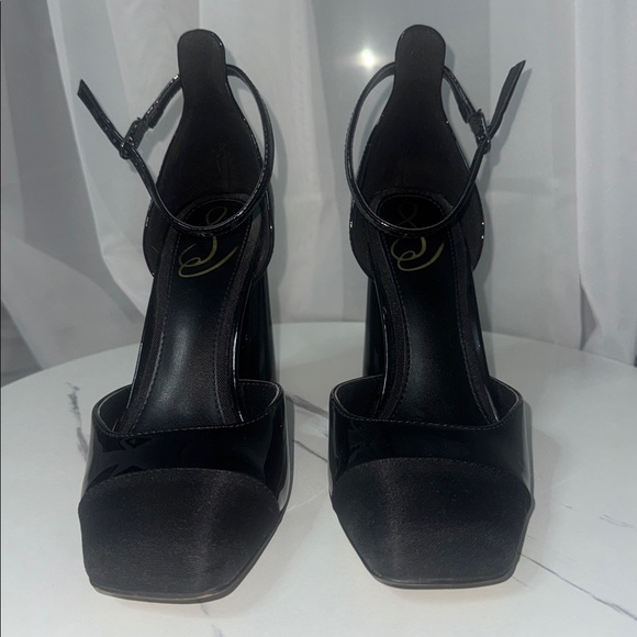 Sam Edelman Pump - Picture 11 of 16
